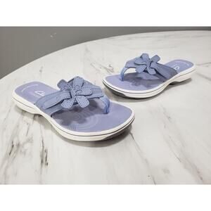 NEW CLARKS Girls Brinkley Aria Blue Sandal Flip Flop CLOUDSTEPPERS Size 12